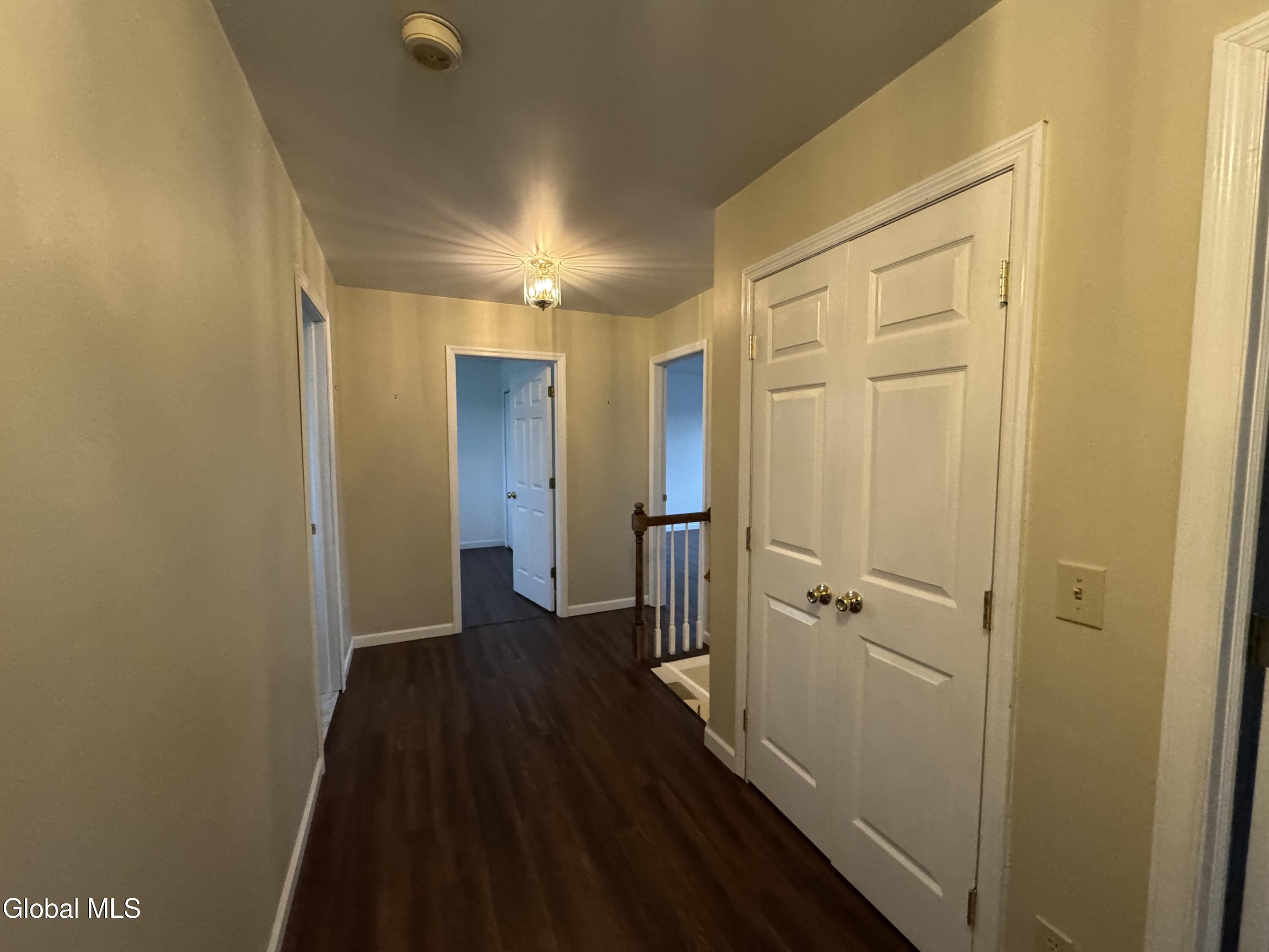 199 Ashdown Road Clifton Park, NY 12019 - Photo 25 of 66 IMG_3036