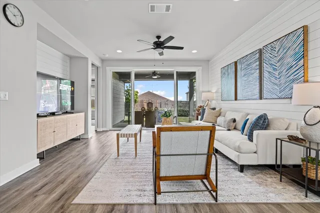 $2,750 | 6508 Velvet Leaf Lane, Buda, TX 78610