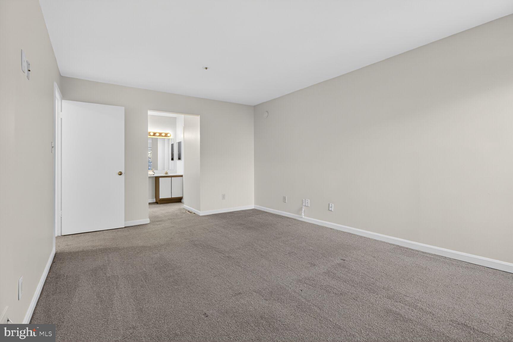 4950 Columbia Road, Unit 3 Columbia, MD 21044 - Photo 12 of 27 Primary 1