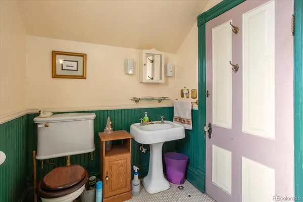 $1,600,000 | 201 South Colorado Avenue, Buena Vista, CO 81211