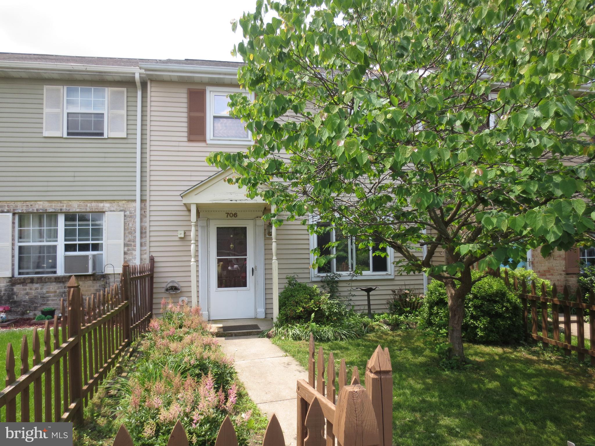706 South Cedar Street Lititz, PA 17543 - Photo 1 of 15