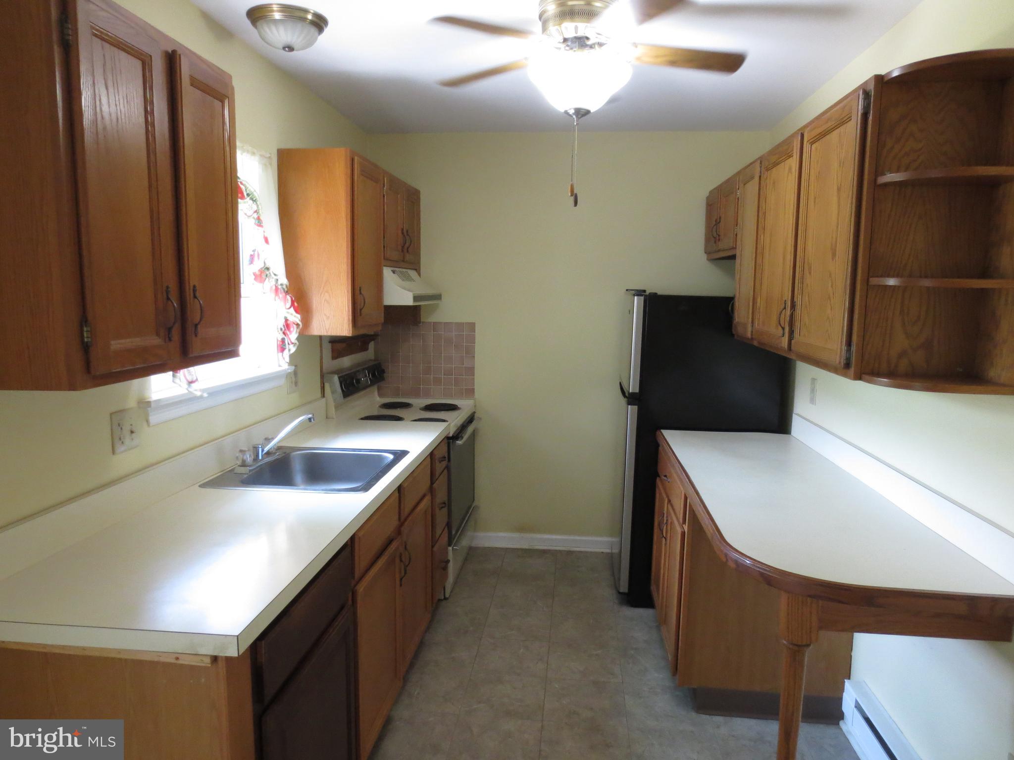 706 South Cedar Street Lititz, PA 17543 - Photo 5 of 15