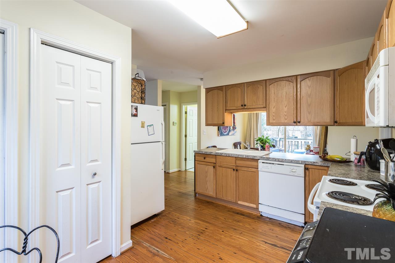 1226 Cross Link Road Raleigh, NC 27610 - Photo 14 of 24