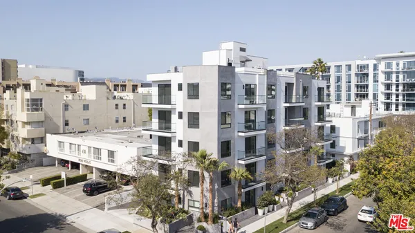 a large building with a street