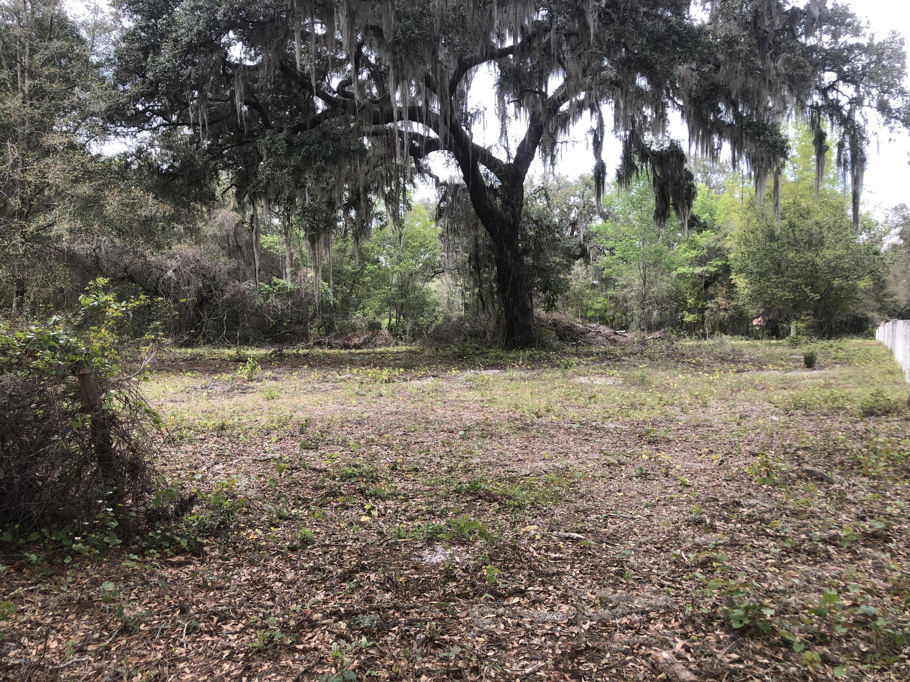 0 Unassigned Location Re Palatka, FL 32177 - Photo 2 of 3 a view of outdoor space with trees all around