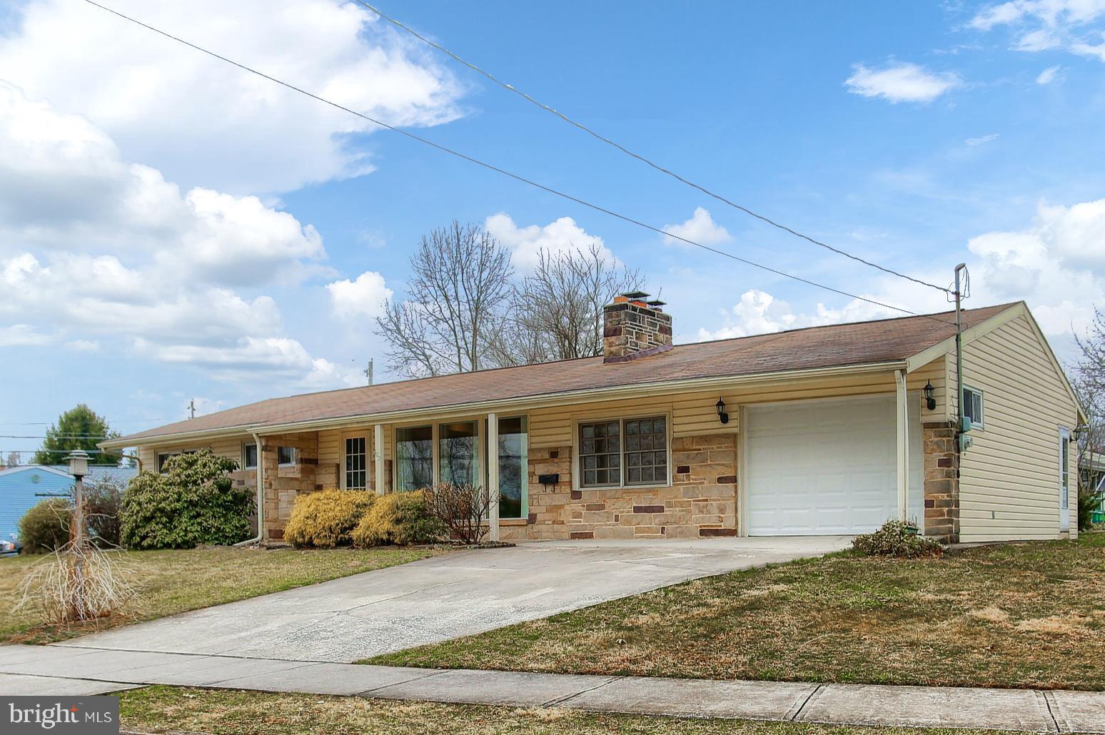 102 Runson Road Camp Hill, PA 17011 - Photo 2 of 45 Gallery Image 2