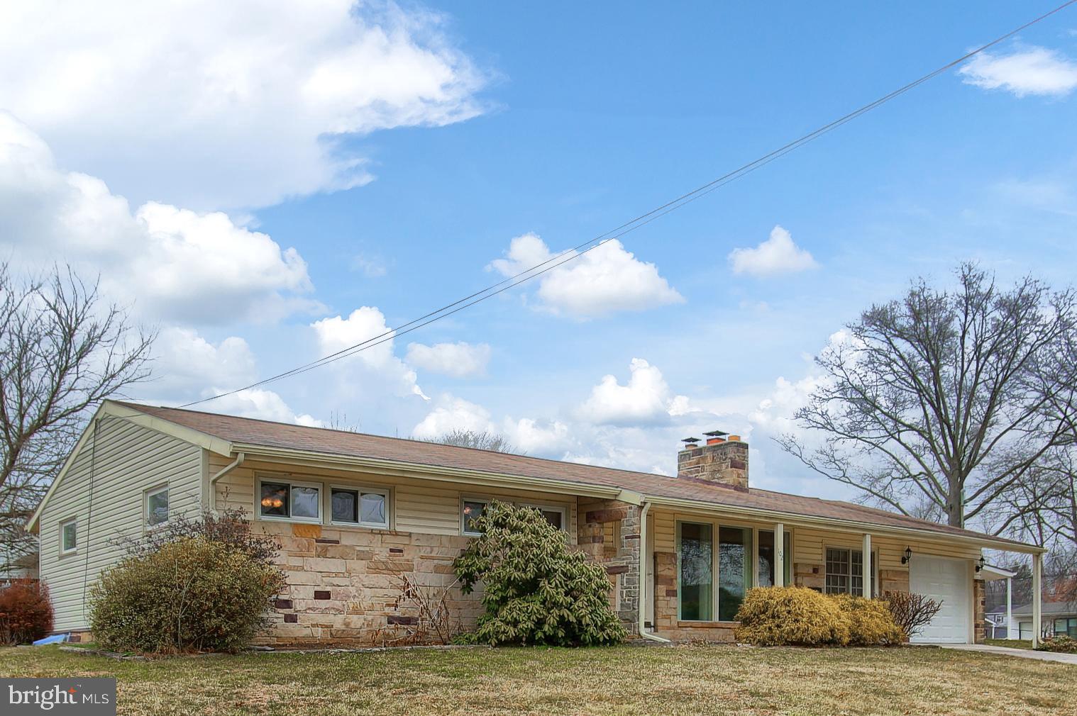 102 Runson Road Camp Hill, PA 17011 - Photo 3 of 45 Gallery Image 3