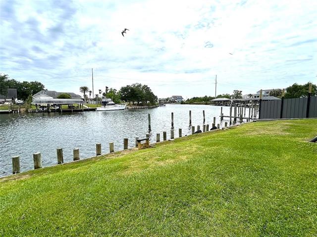 4854 Pontchartrain Drive, Unit 5 Slidell, LA 70458 - Photo 2 of 10