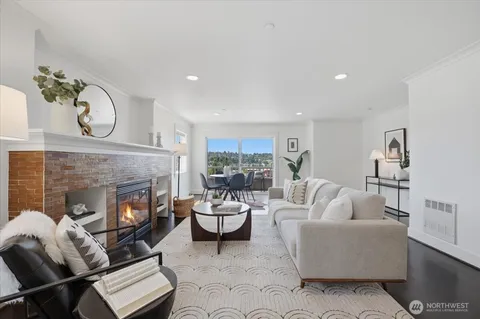 $855,000 | 3636 13th Avenue West, Unit A, Seattle, WA 98119