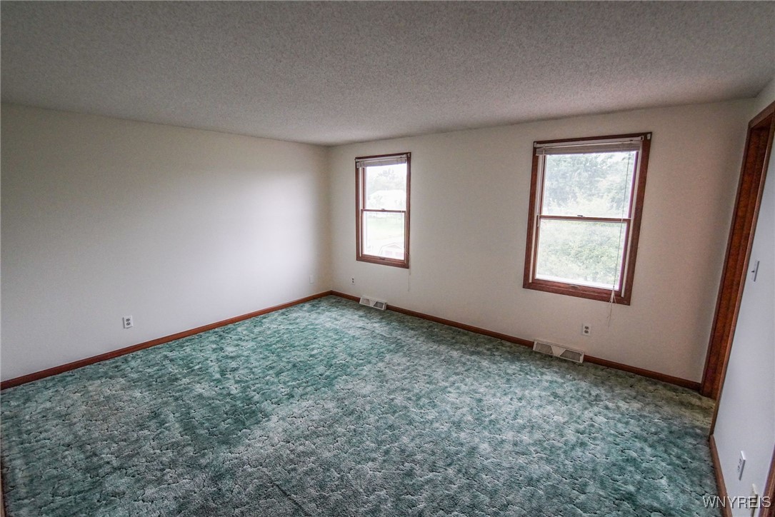 63 Gale Drive Lancaster, NY 14086 - Photo 24 of 39