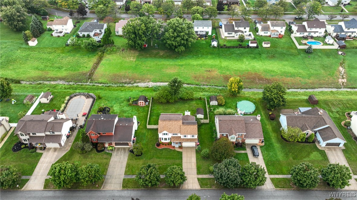 63 Gale Drive Lancaster, NY 14086 - Photo 4 of 39