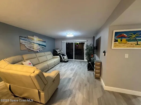 $5,200 | 4850 Ocean Beach Boulevard, Unit 205, Cocoa Beach, FL 32931