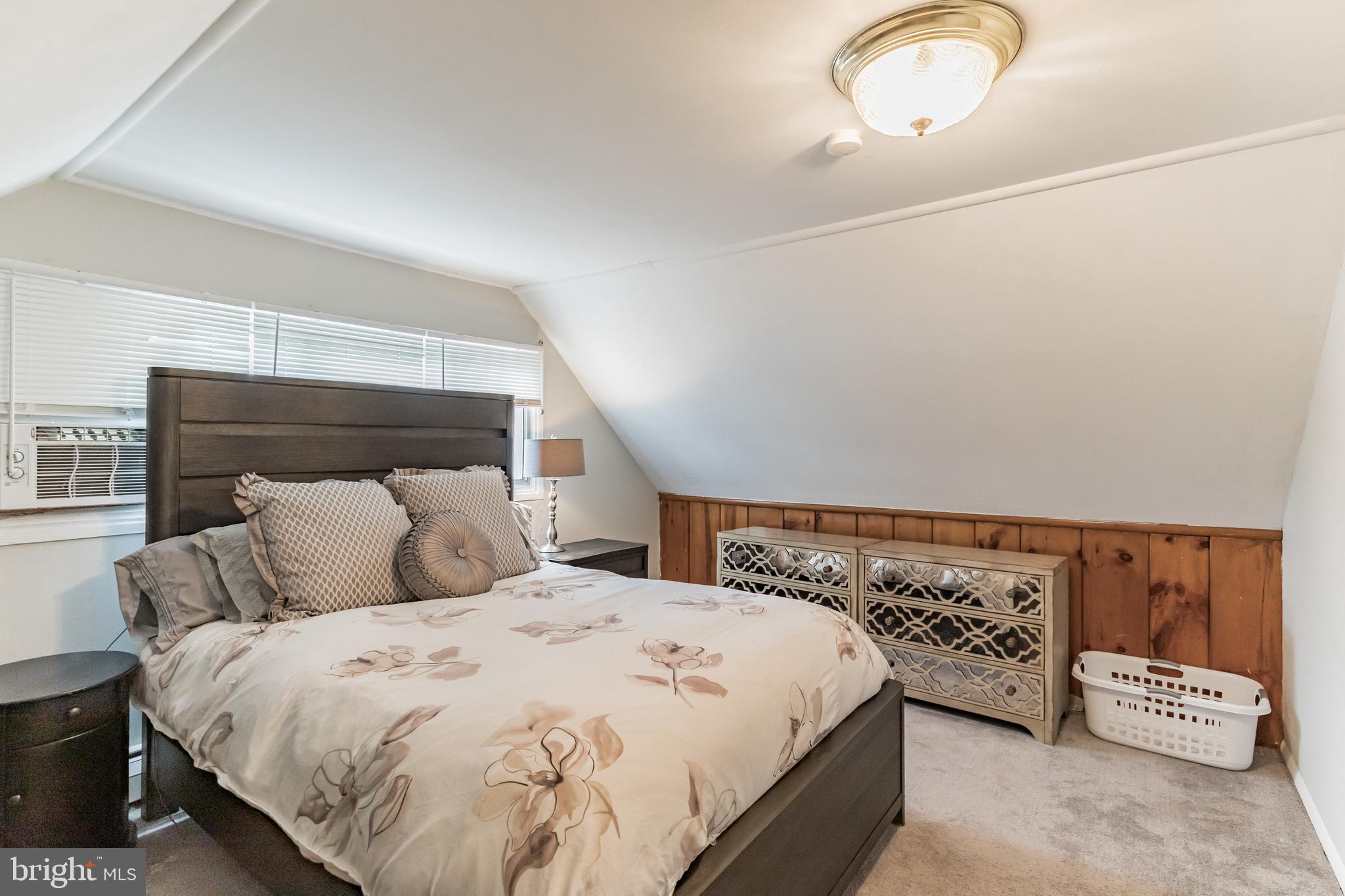 86 Indian Red Road Levittown, PA 19057 - Photo 19 of 33 Gallery Image 19