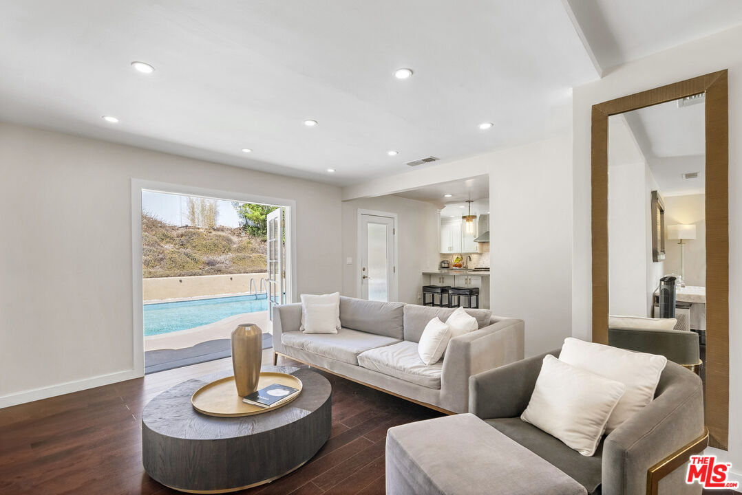 1823 Fern Lane Glendale, CA 91208 - Photo 9 of 30 a living room with furniture and a table