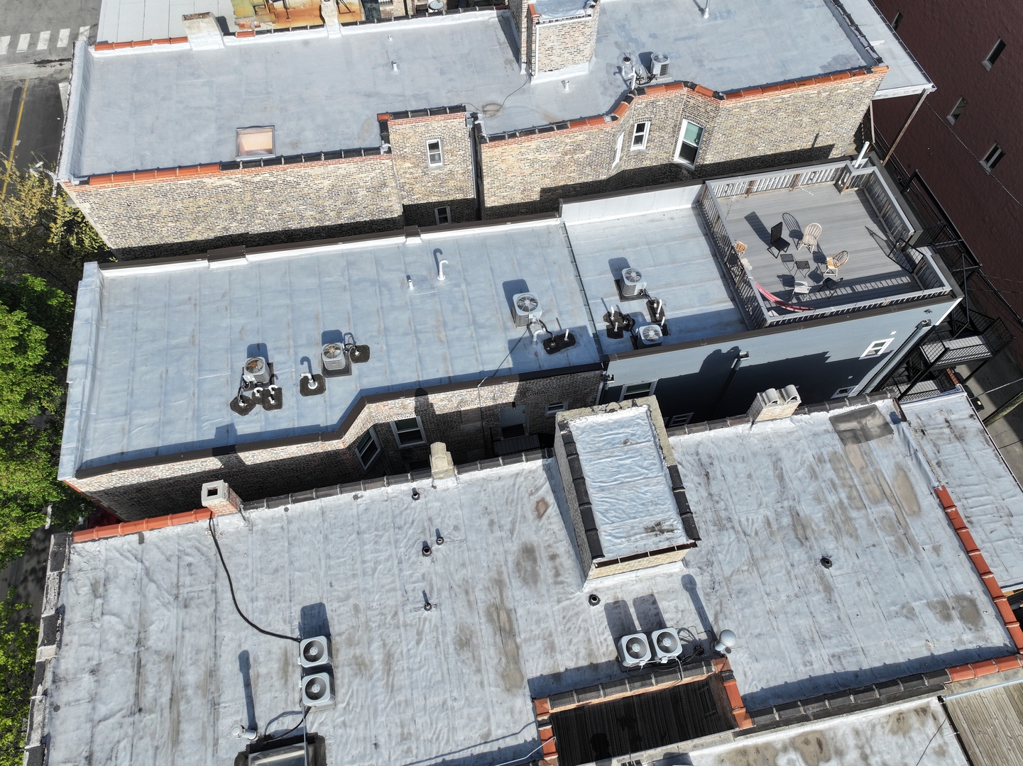 1411 West Taylor Street Chicago, IL 60607 - Photo 18 of 18 an aerial view of a fireplace