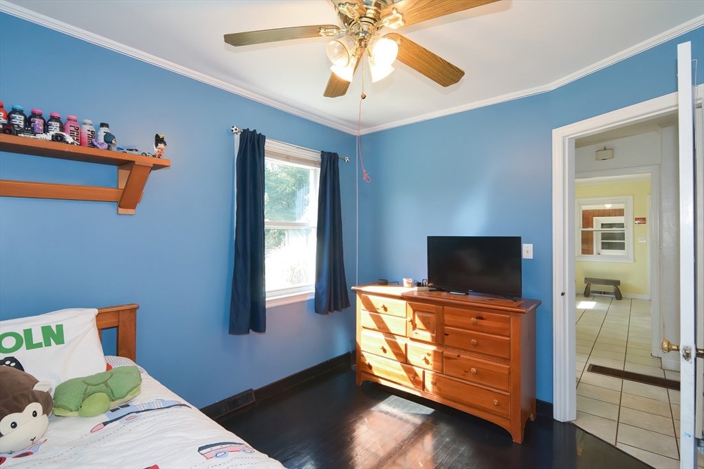 9 Donnelly Road Spencer, MA 01562 - Photo 19 of 31 Gallery Image 19