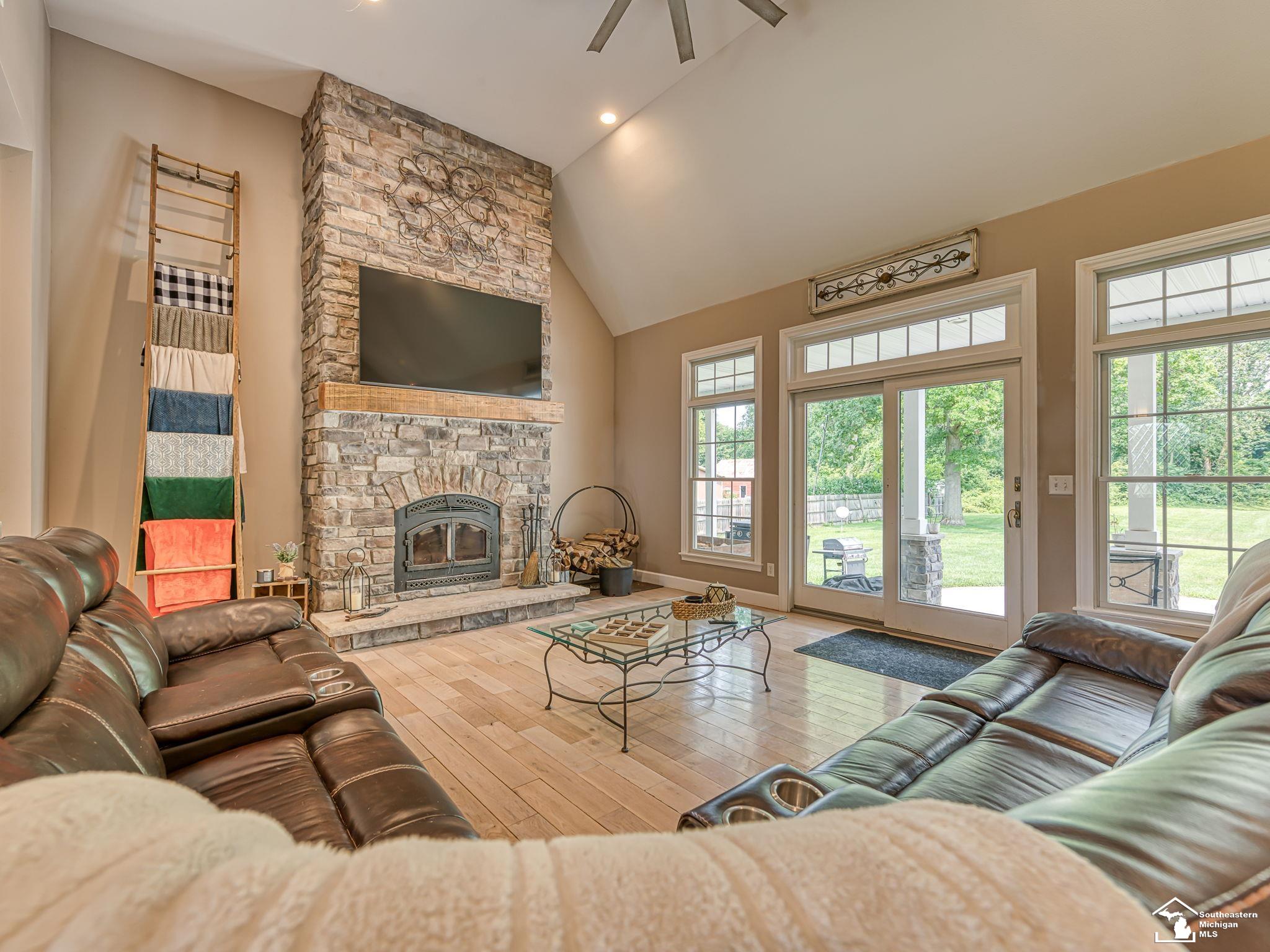 8340 Adler Road Lambertville, MI 48144 - Photo 10 of 49 Gallery Image 10