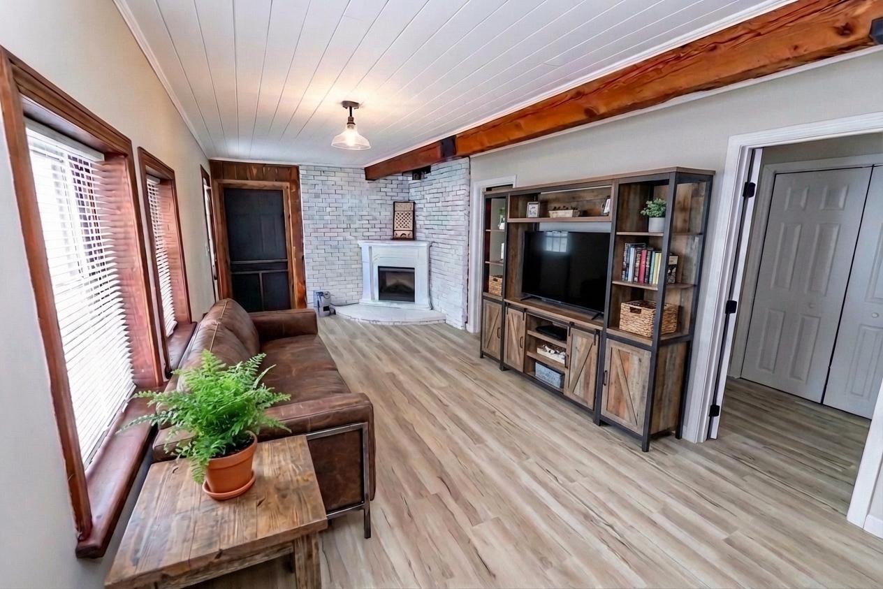 339 Fremont Road Chester, NH 03036 - Photo 11 of 20