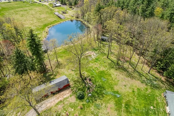 $2,900 | 339 Fremont Road, Chester, NH 03036