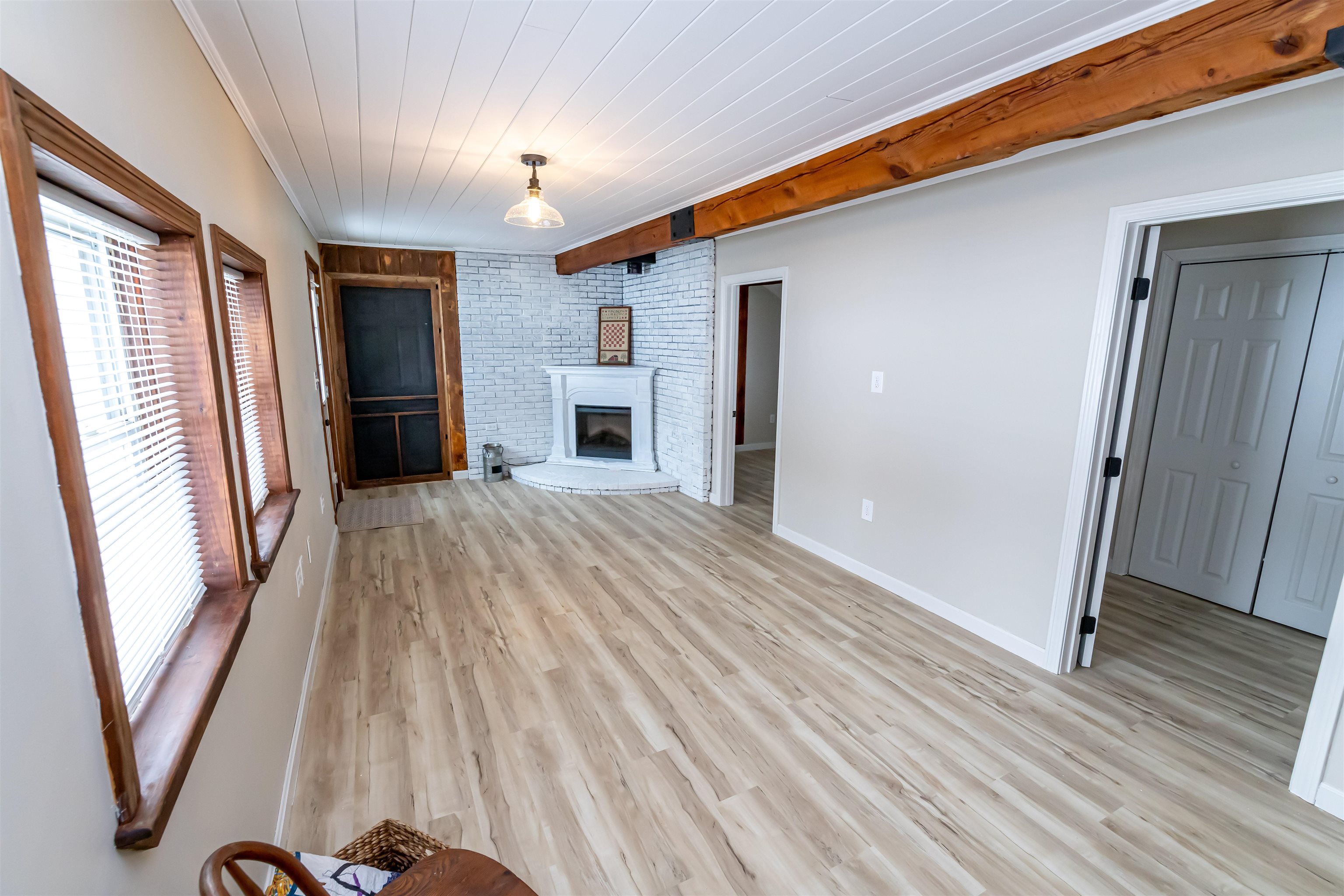 339 Fremont Road Chester, NH 03036 - Photo 10 of 20