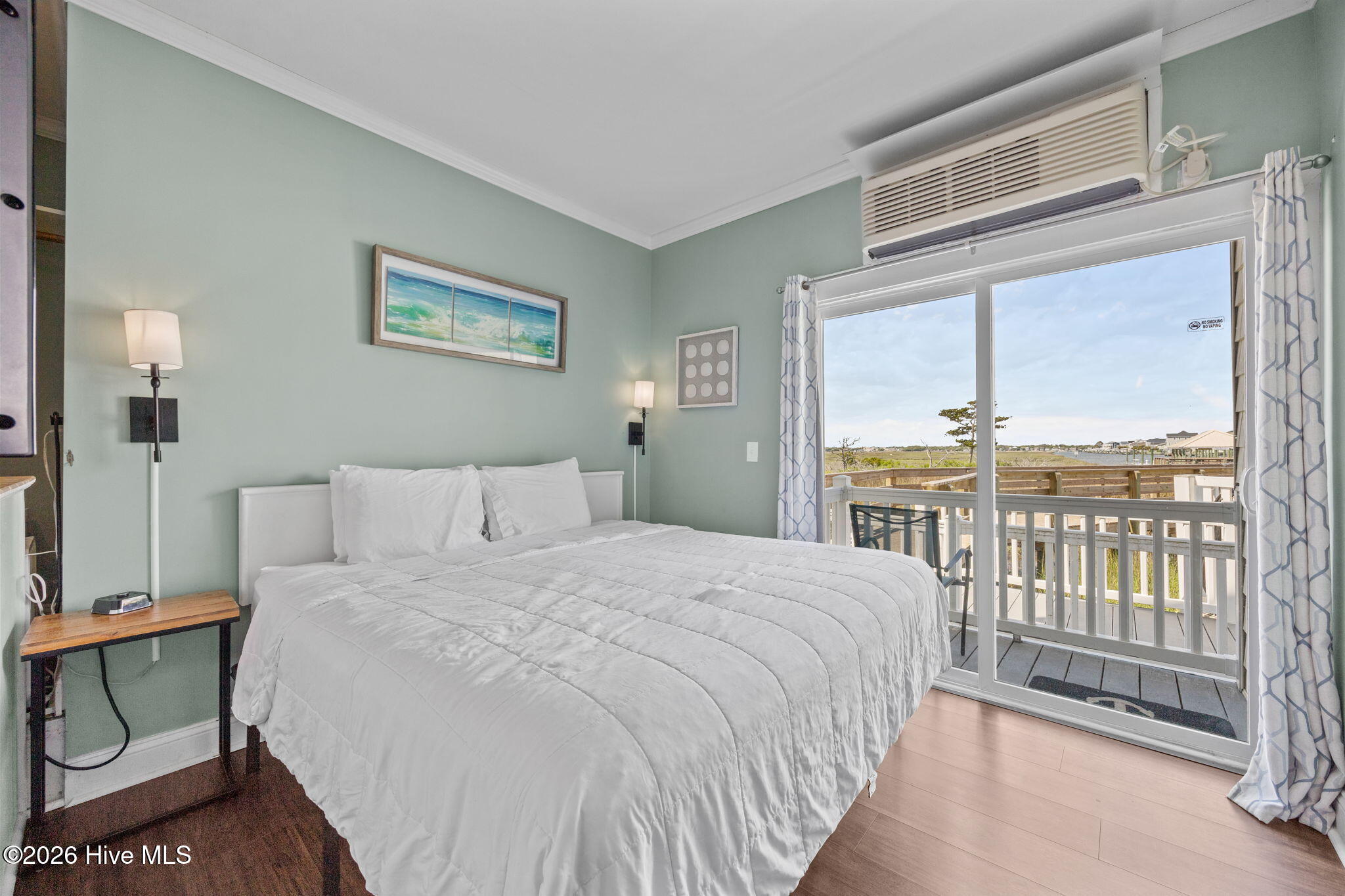 602 West Fort Macon Road, Unit 114 Atlantic Beach, NC 28512 - Photo 15 of 34 25-web-or-mls-IMG_3025
