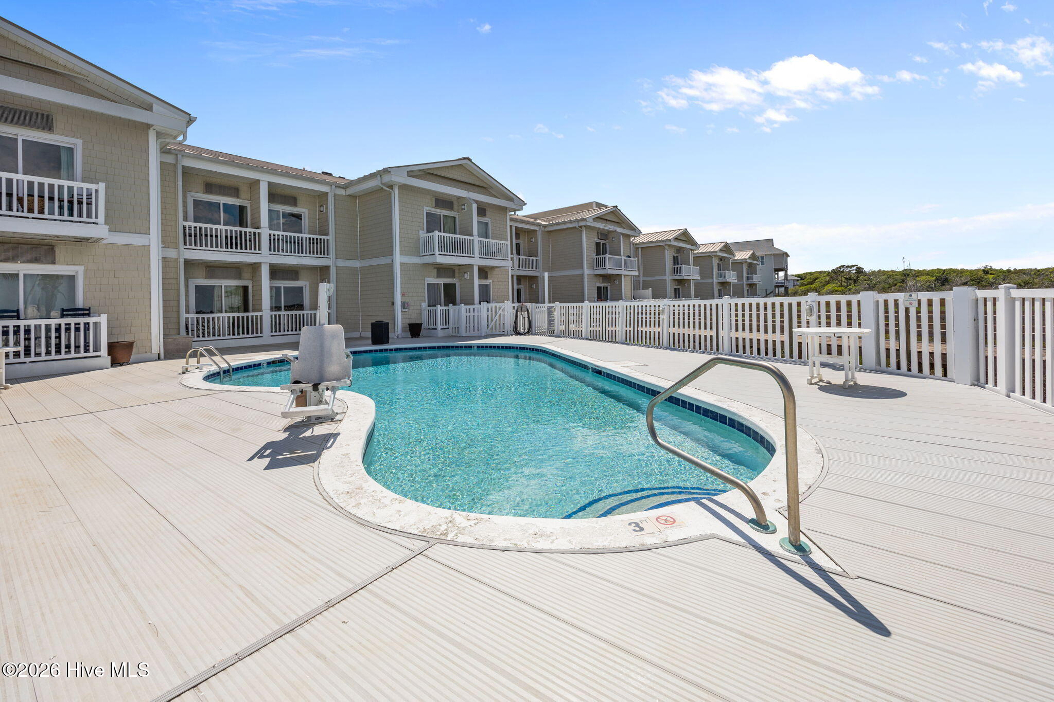 602 West Fort Macon Road, Unit 114 Atlantic Beach, NC 28512 - Photo 23 of 34 35-web-or-mls-IMG_3055