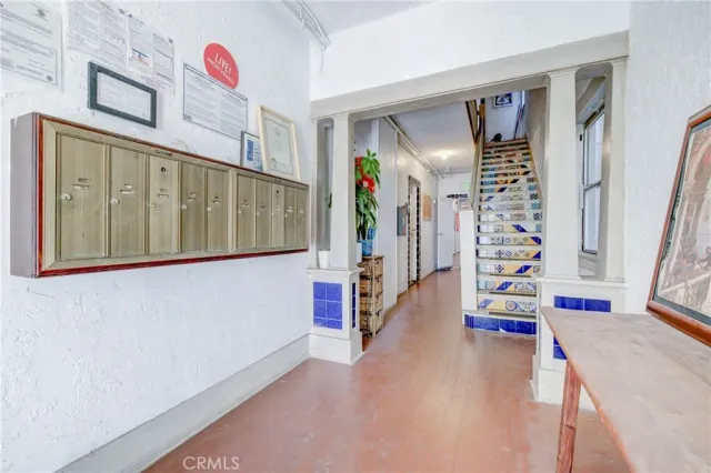 $4,599,999 | 19 Wavecrest Avenue, Venice, CA 90291