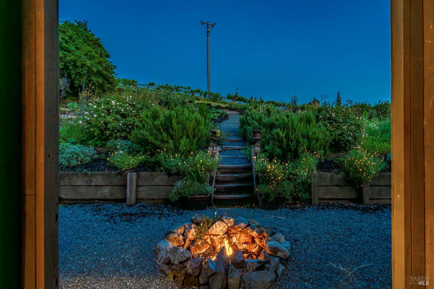 4707 Bloomfield Road Petaluma, CA 94952 - Photo 46 of 97