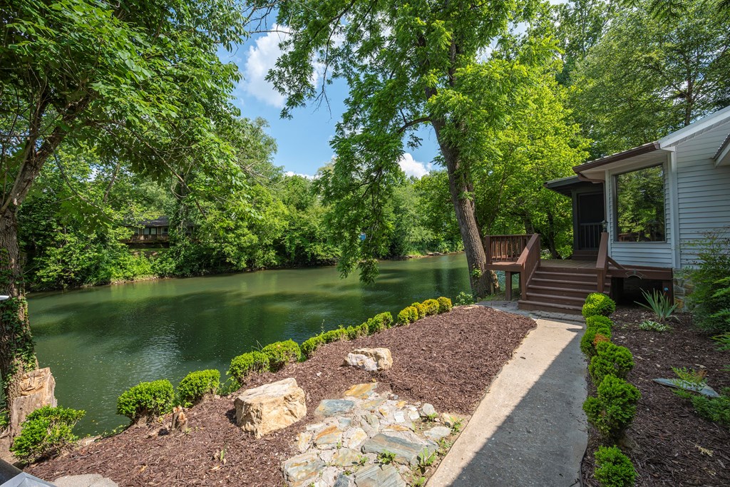 348 Beaver Ridge Road Murphy, NC 28906 - Photo 5 of 67