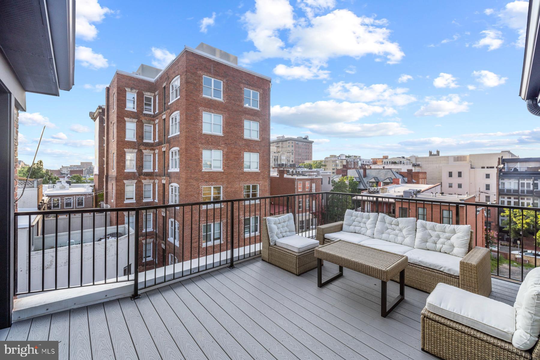 1525 P Street Northwest, Unit 5 Washington, DC 20005 - Photo 17 of 30