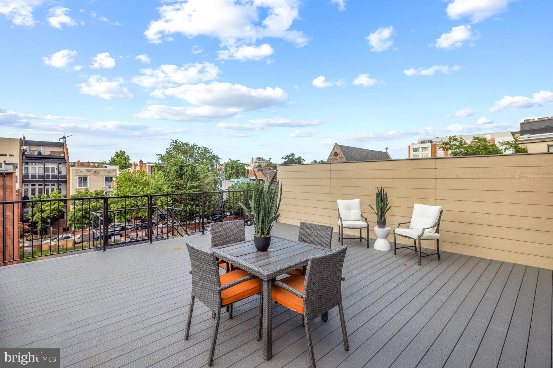 1525 P Street Northwest, Unit 5 Washington, DC 20005 - Photo 9 of 30