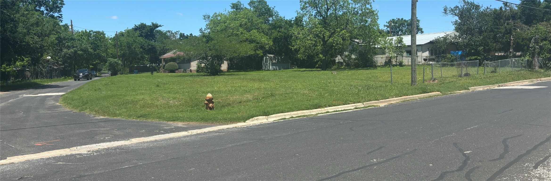 510 West Brenham Street Elgin, TX 78621 - Photo 14 of 17 a view of a park