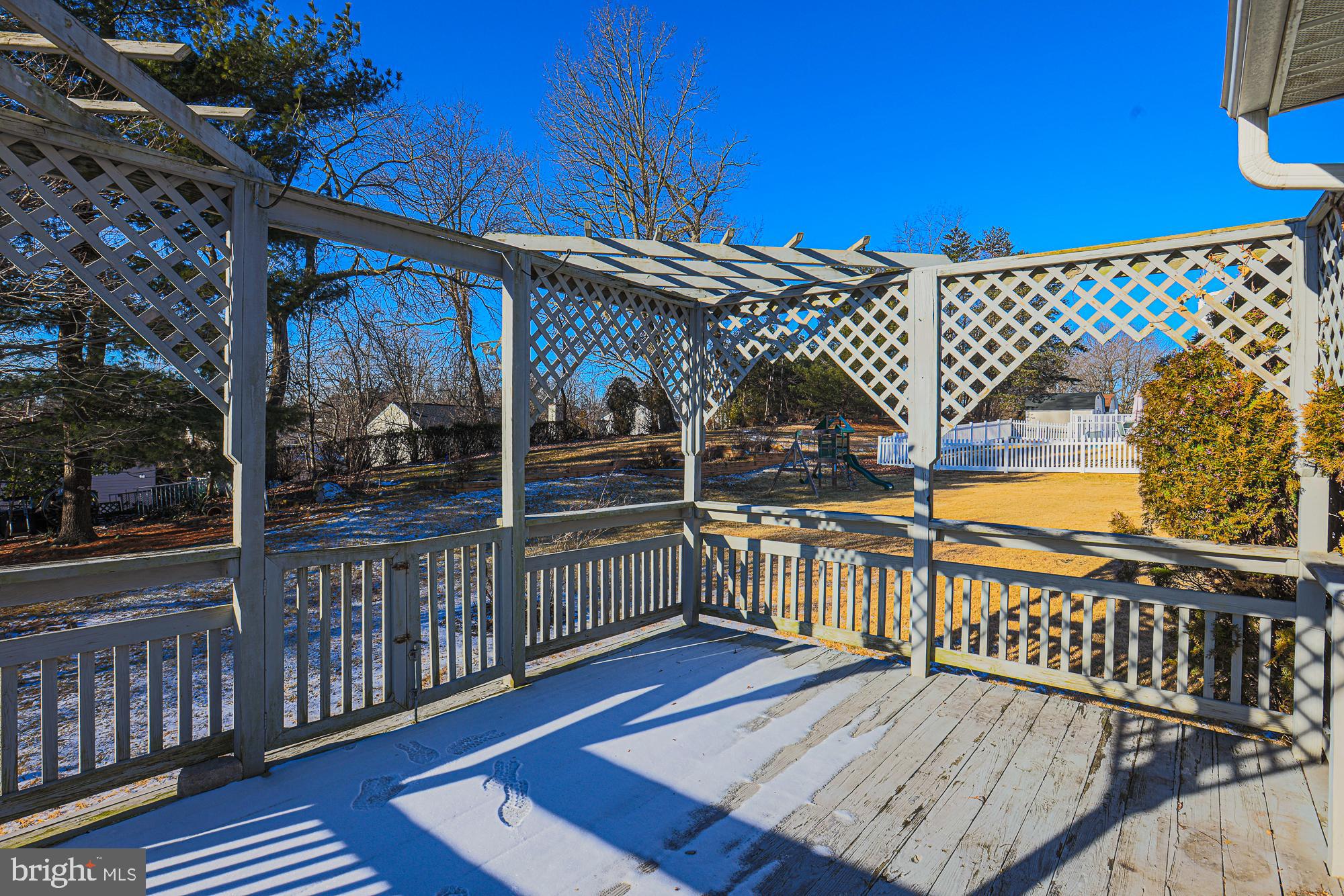 3607 Parkhurst Way Baltimore, MD 21236 - Photo 55 of 63 a view of a balcony with wooden floor and outdoor seating