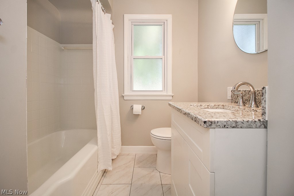 974 Learidge Road Cleveland, OH 44124 - Photo 16 of 26