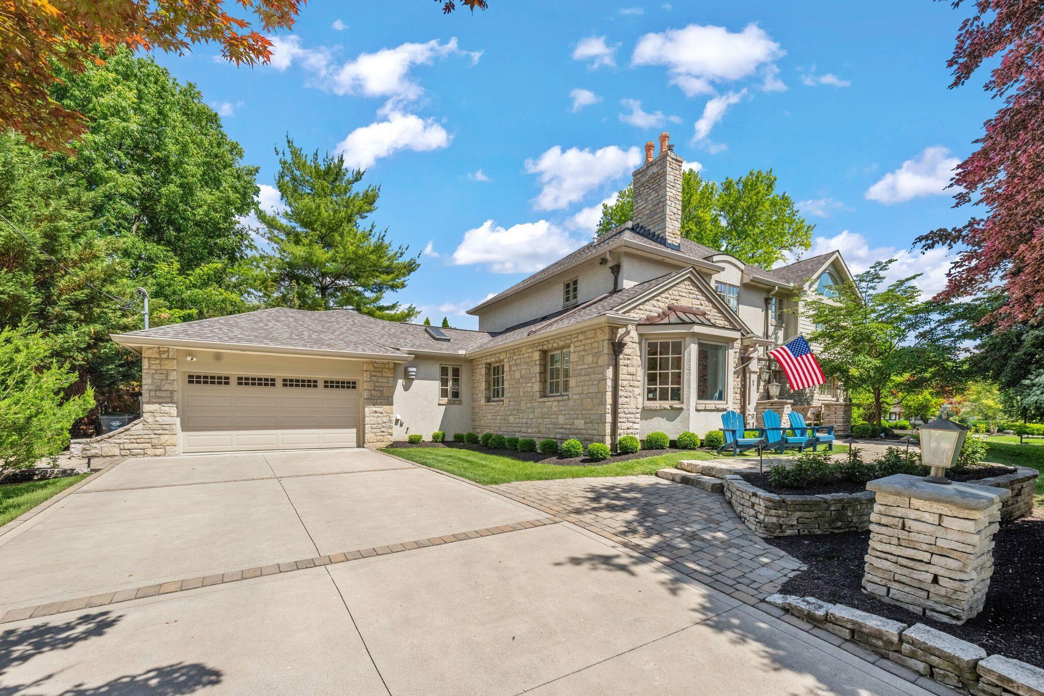 2908 South Dorchester Road Columbus, OH 43221 - Photo 2 of 78