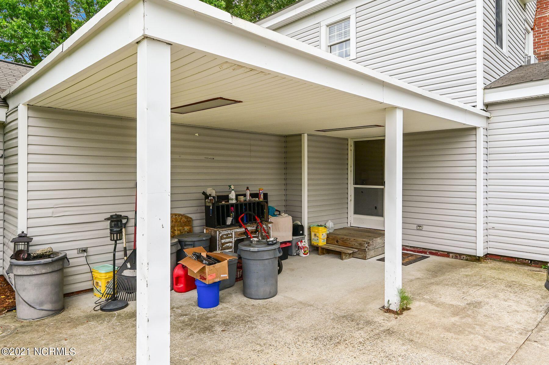 526 Forlines Road Winterville, NC 28590 - Photo 8 of 40 p-6