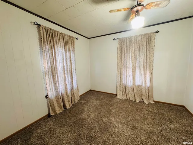 $70,900 | 214 West McDonough Street, Macomb, IL 61455