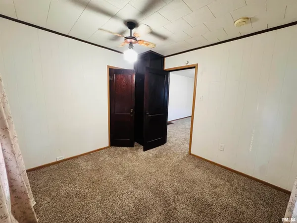 $69,900 | 214 West McDonough Street, Macomb, IL 61455