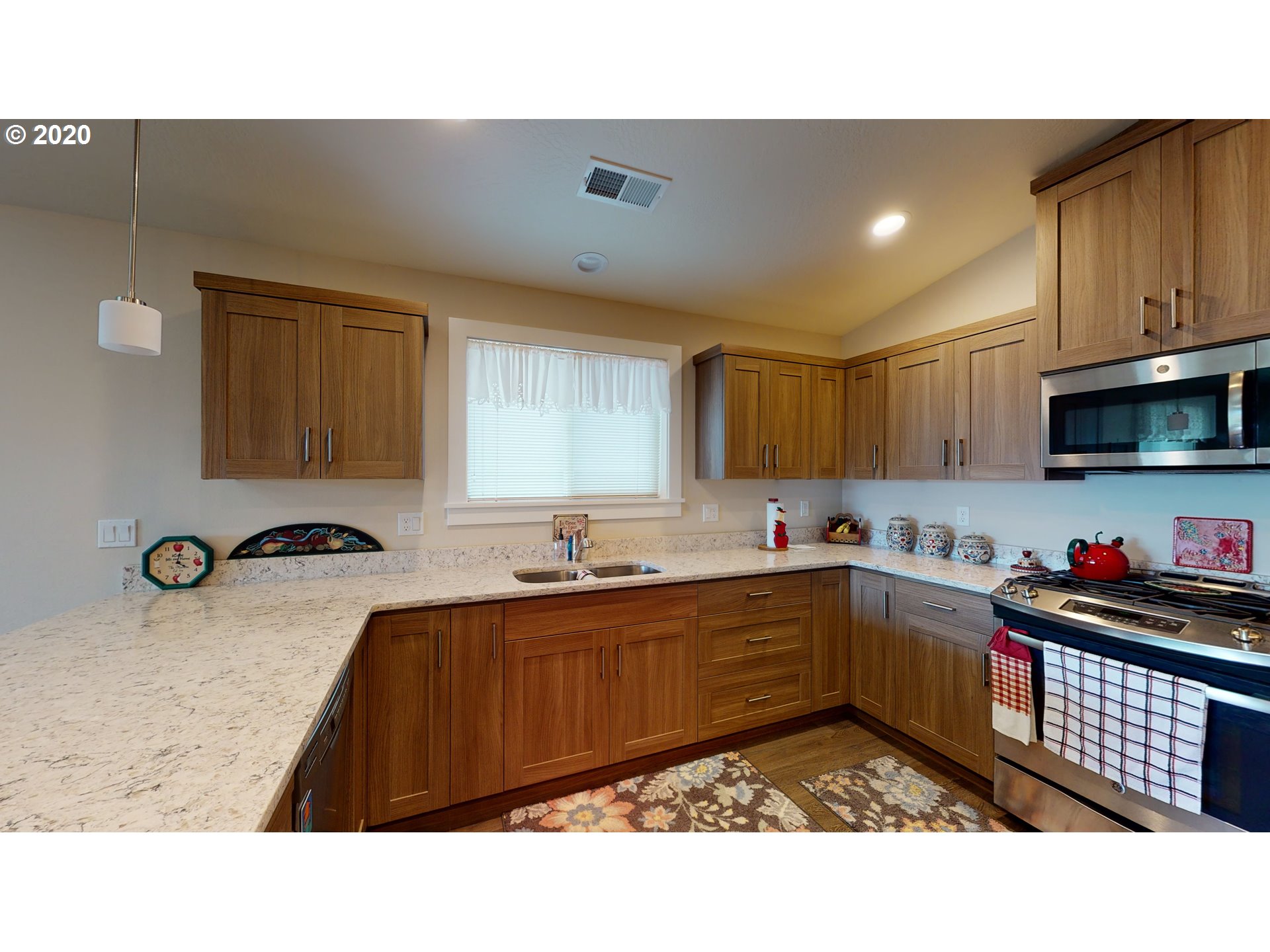 569 Wildcat Canyon Road Sutherlin, OR 97479 - Photo 5 of 21 Gallery Image 5