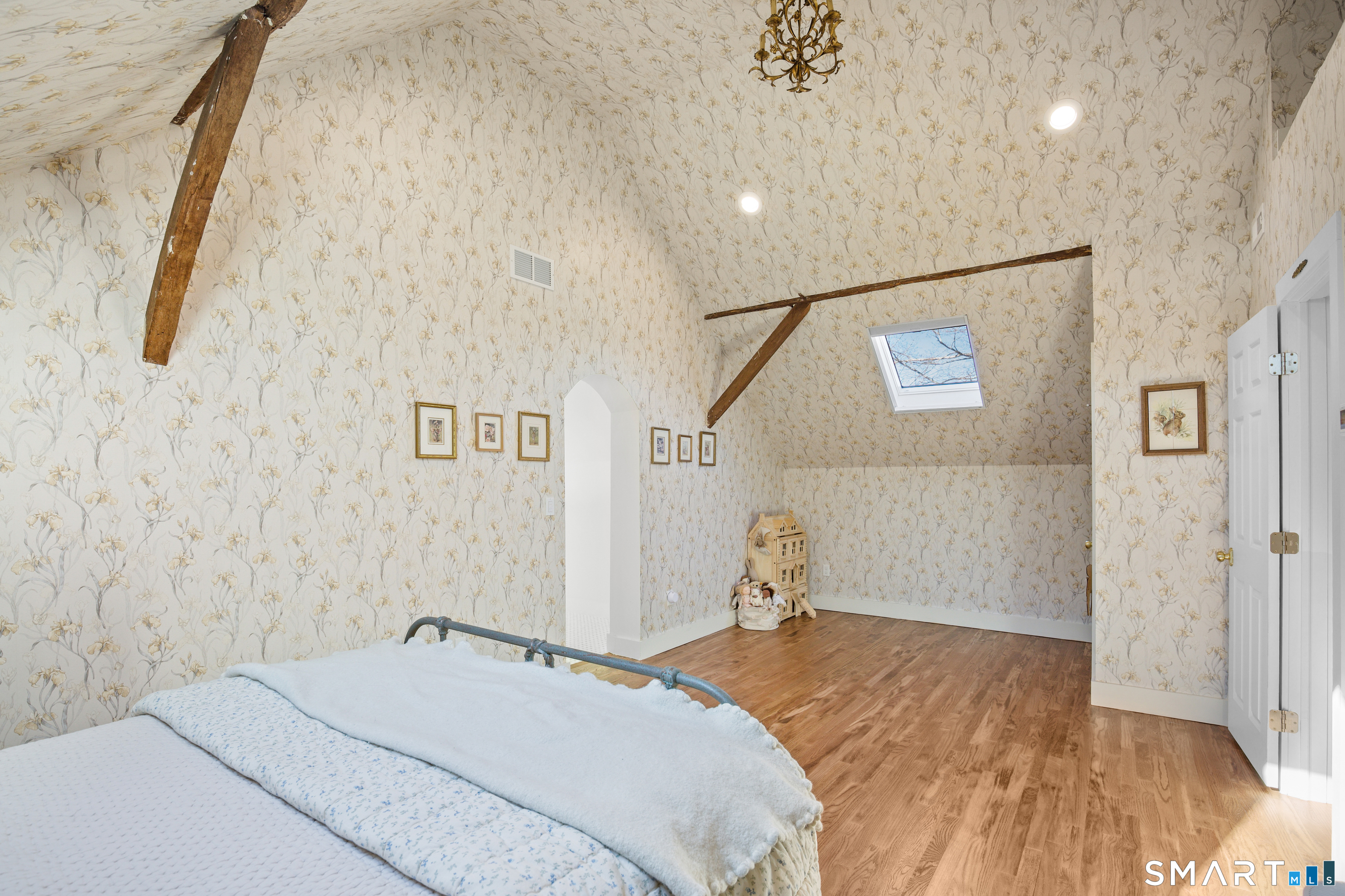 100 Tuller Road Fairfield, CT 06825 - Photo 22 of 32