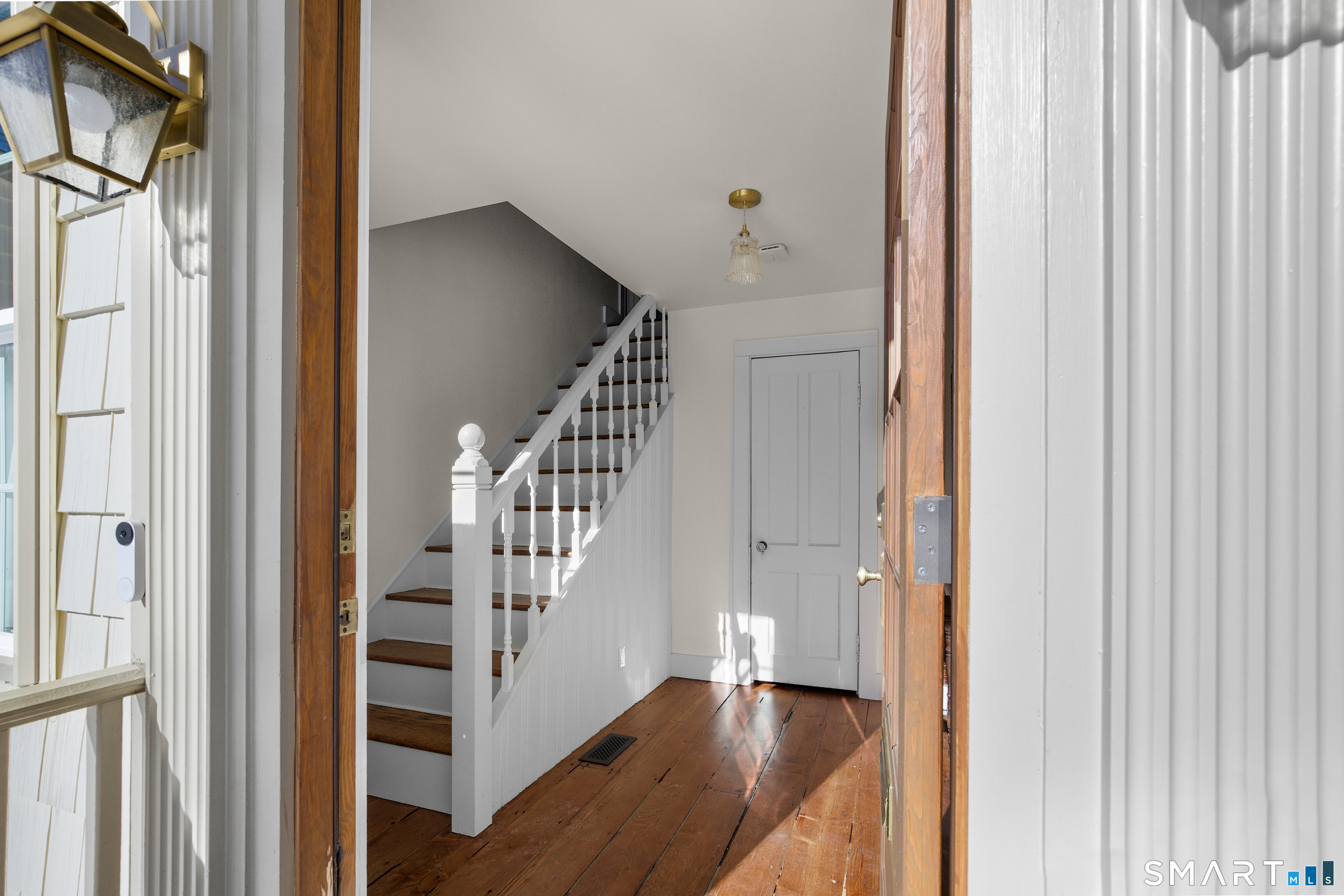 100 Tuller Road Fairfield, CT 06825 - Photo 5 of 32