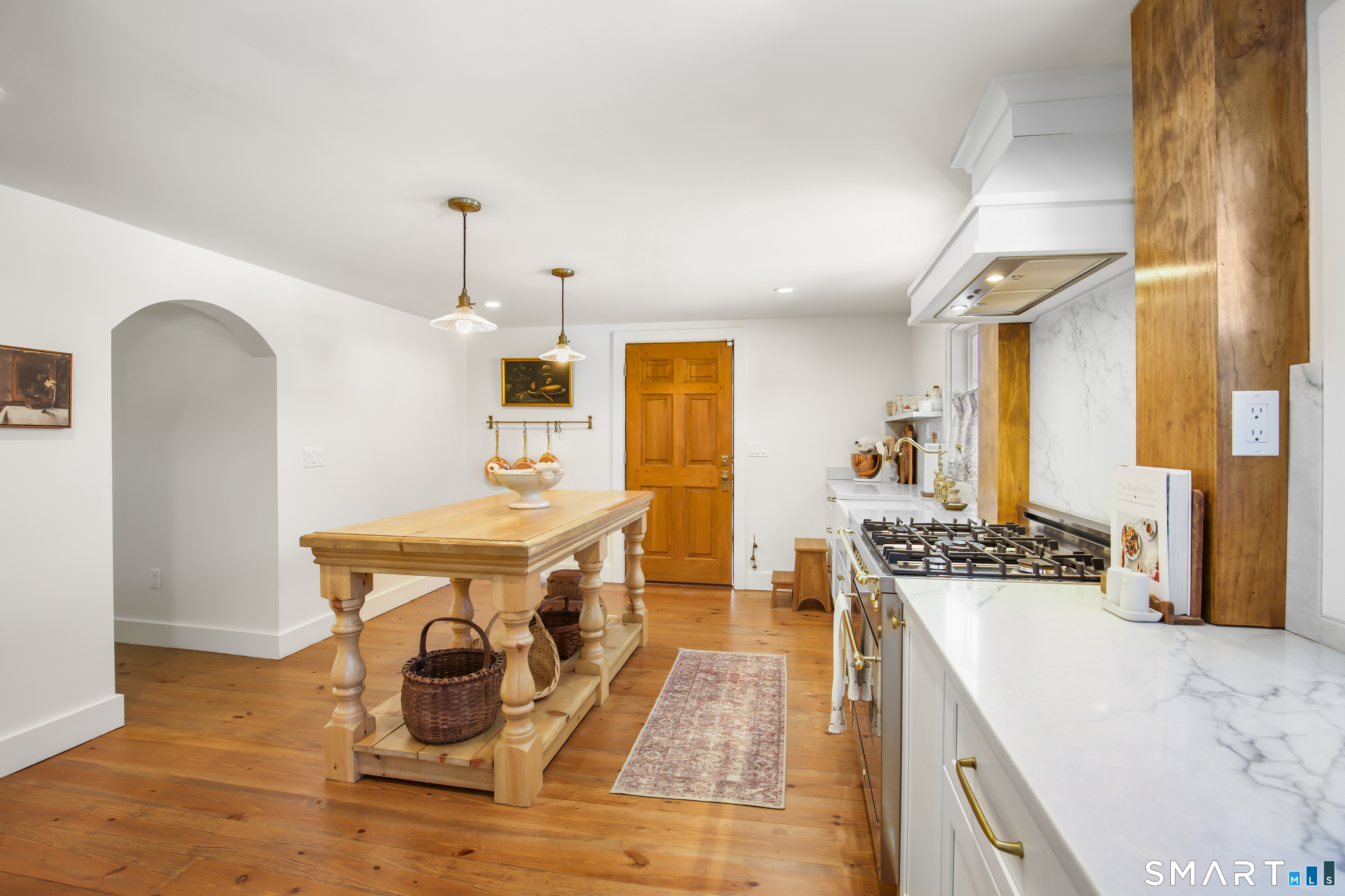 100 Tuller Road Fairfield, CT 06825 - Photo 7 of 32