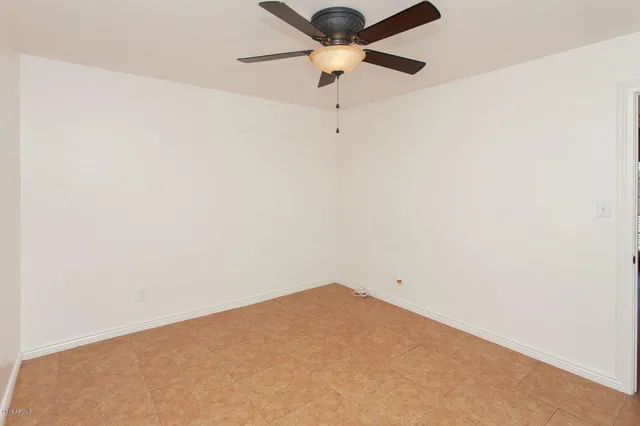 $1,795 | 3228 West Lisbon Lane, Phoenix, AZ 85053