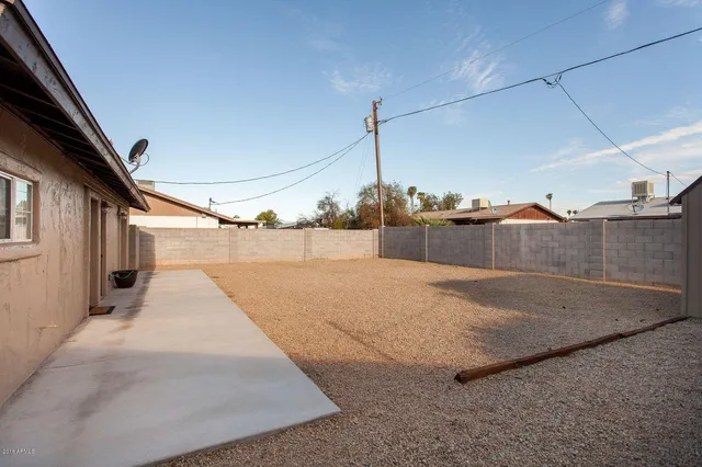 $1,795 | 3228 West Lisbon Lane, Phoenix, AZ 85053