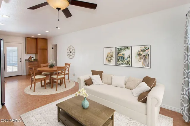 $1,795 | 3228 West Lisbon Lane, Phoenix, AZ 85053