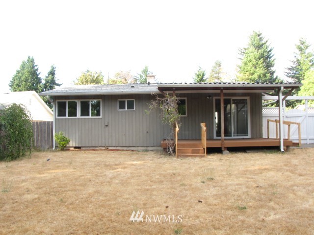 3307 Northeast 9th Street Renton, WA 98056 - Photo 13 of 25