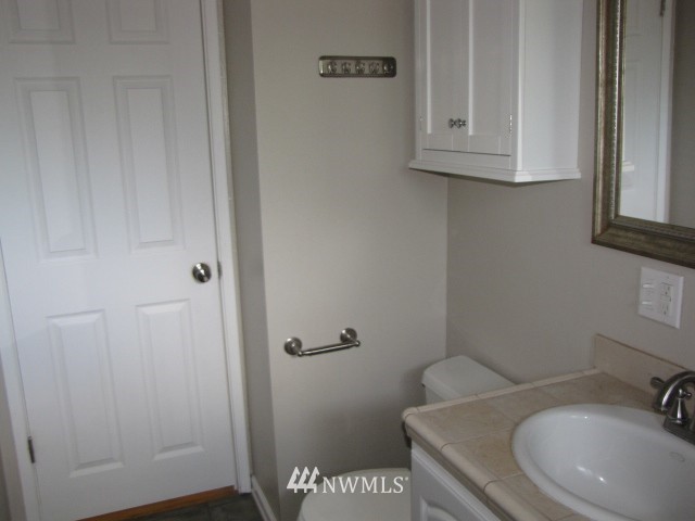 3307 Northeast 9th Street Renton, WA 98056 - Photo 21 of 25