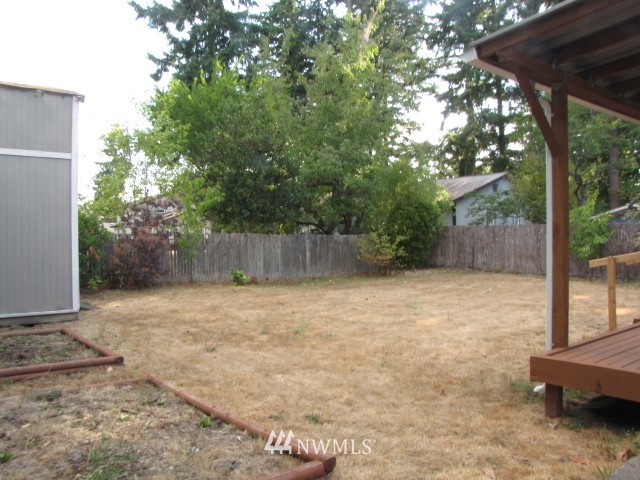 3307 Northeast 9th Street Renton, WA 98056 - Photo 10 of 25