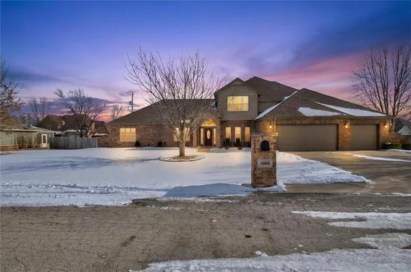 $462,000 | 3000 Royal Court, Independence, KS 67301