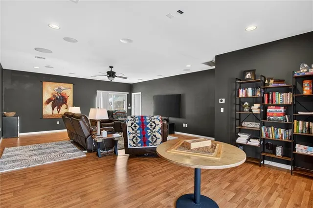 $462,000 | 3000 Royal Court, Independence, KS 67301